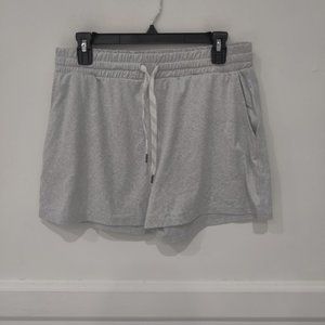 NWT Pacific Trail Women's Cozy Athletic Outdoors Shorts Gray Size S $45 9HL312